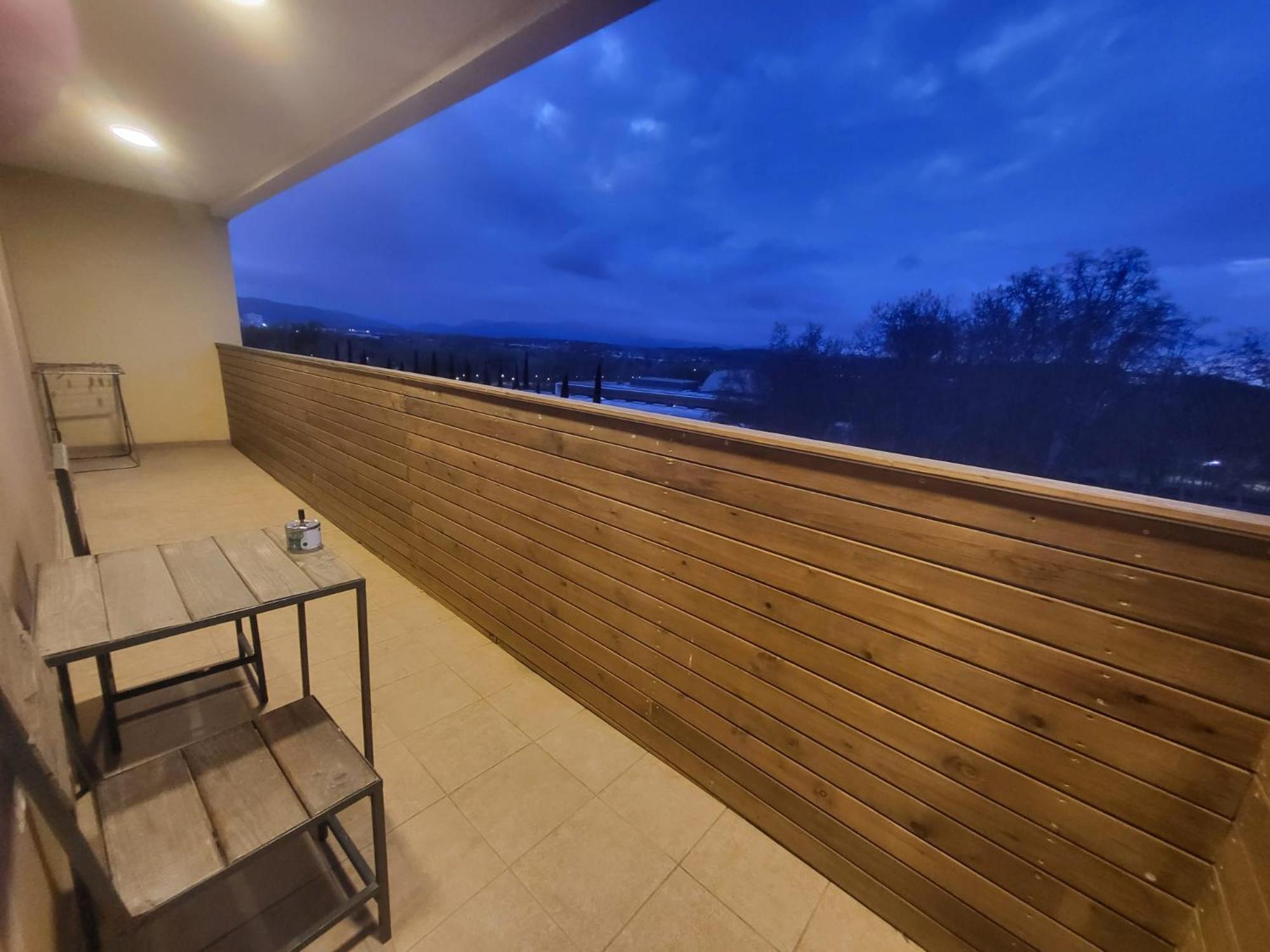 Turistic Girona - Piso De 1, 2 O 3 Habitaciones Exterior photo